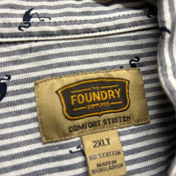 Foundry Flamingo button up - Picture 4 of 5